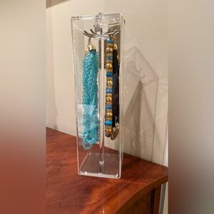 Acrylic Jewelry Display Stand